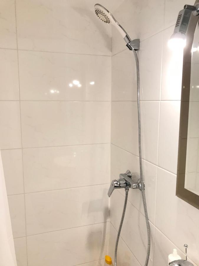 Centro Apartment Near Gedimas Avenue Вилнюс Екстериор снимка