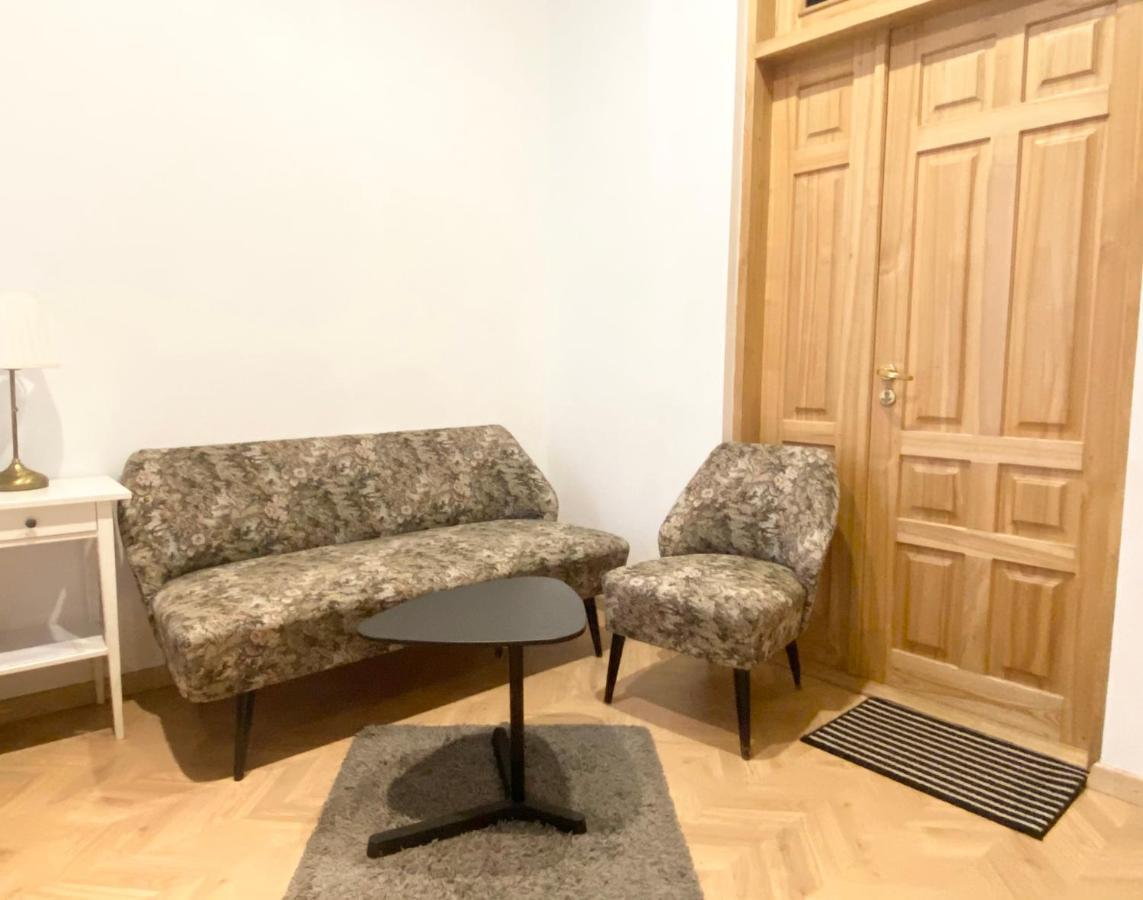 Centro Apartment Near Gedimas Avenue Вилнюс Екстериор снимка